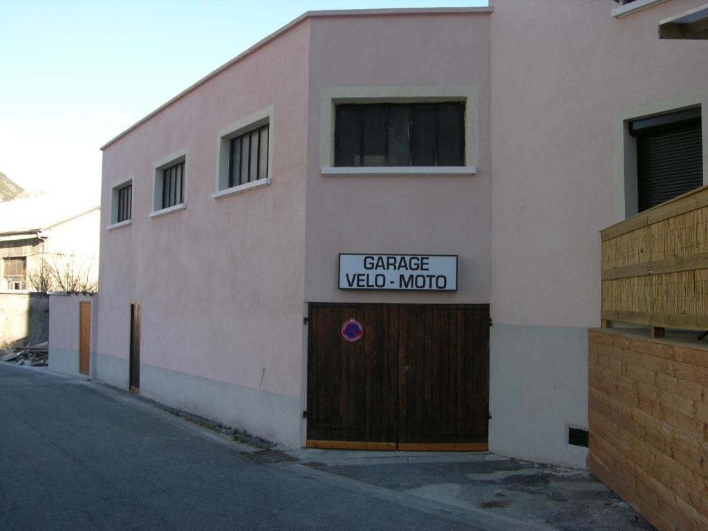 Hotel de la Gare Briançon Exterior foto